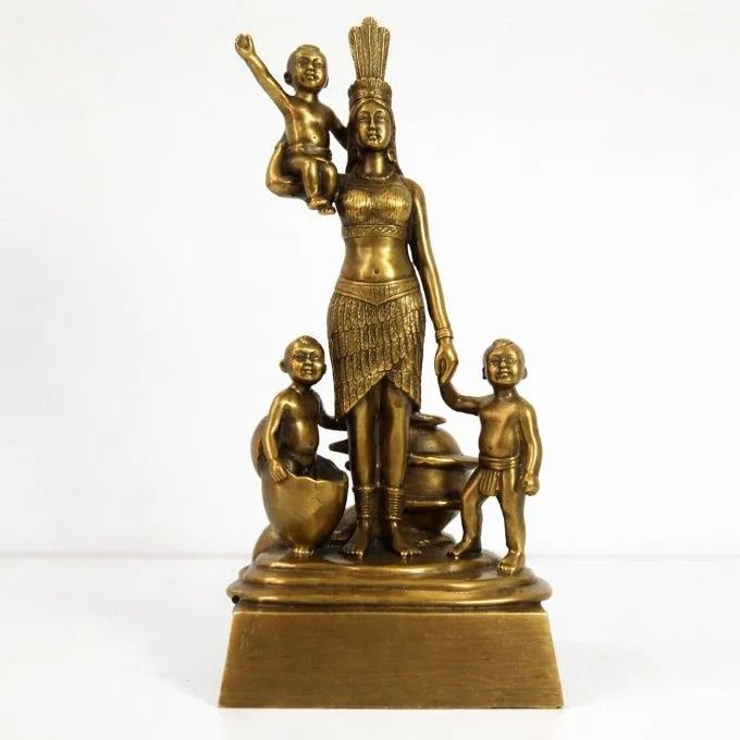 Tượng đồng Mẹ Âu Cơ chết tác thủ công – Bền vững theo thời