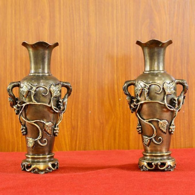 Cặp lục bình đồng vàng hun giả cổ đẹp bền | Đồng Vàng