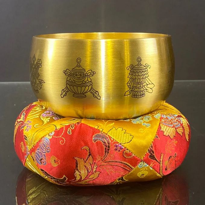 Chuông mõ tụng kinh đồng vàng khắc 8 cát tường ( 10cm – 20cm)