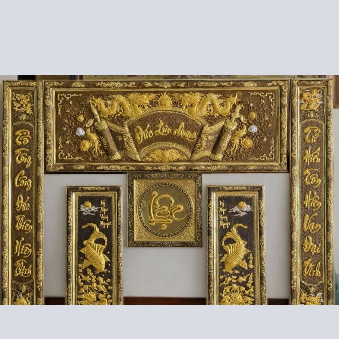 Hoành phi câu đối đồng vàng kích thước 1m55 x cao 65cm