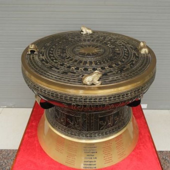 Quả trống đồng màu giả cổ – Đường kính mặt trống 80cm