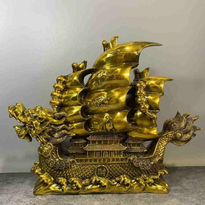 Thuyền buồm phong thủy bằng đồng | Cao 35 cm, ngang 40 cm