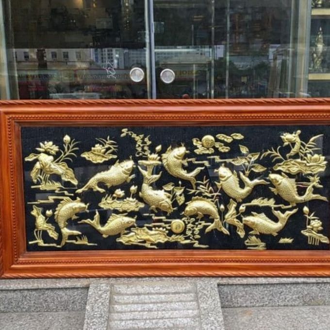 Tranh đồng Cá Chép – Biểu tượng tài lộc và may mắn phong thủy