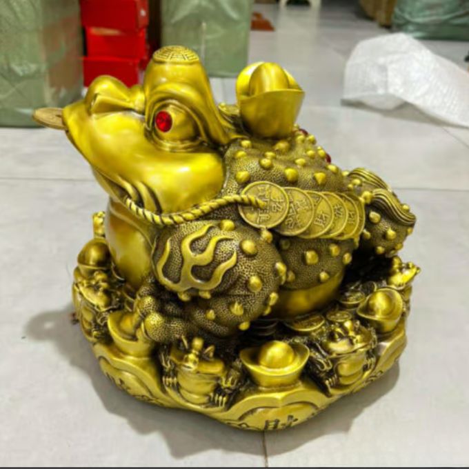 Tượng cóc Thiềm Thừ đồng vàng chiêu tài | 27cm x 32cm