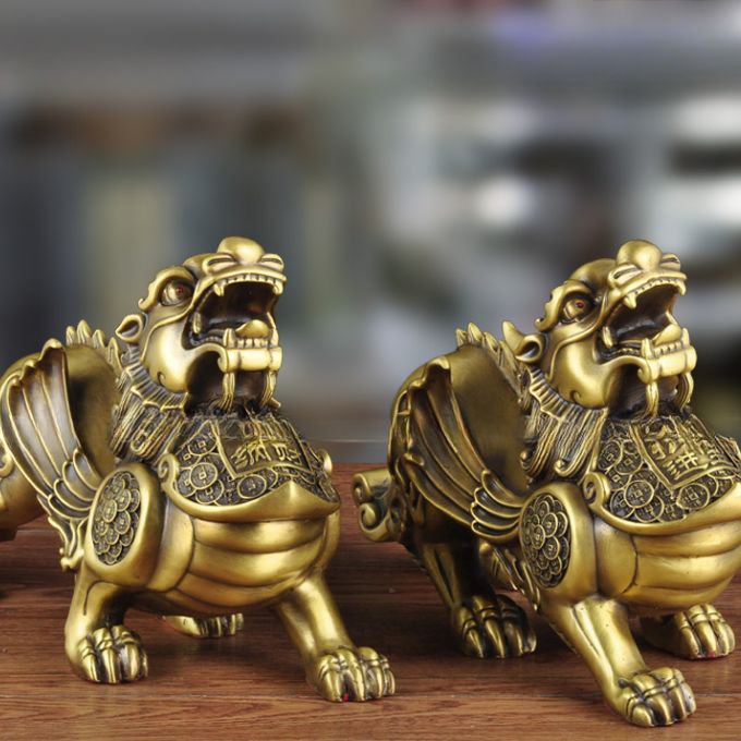 Tỳ Hưu Có Cánh Đồng Vàng | kích thước 8,5cm × 16,5cm × 6,8cm